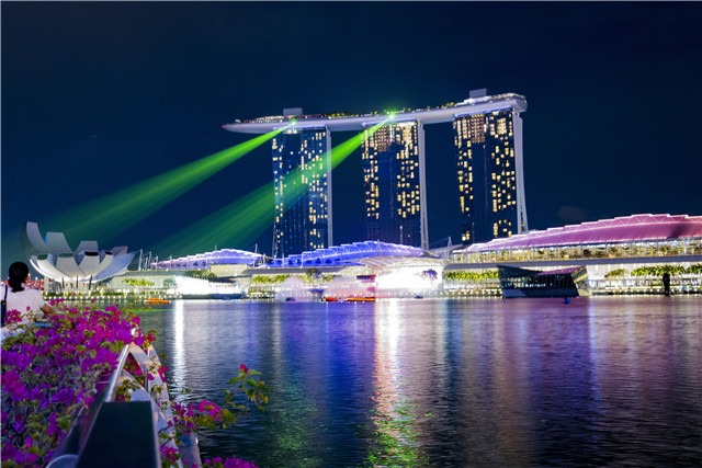 最详细新加坡银行的开户条件和资料及优势。