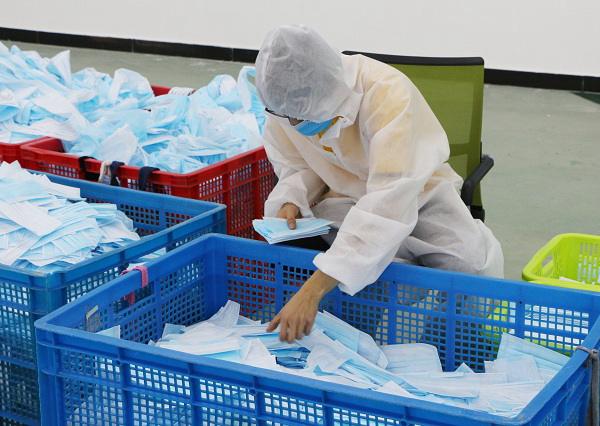 口罩等医疗器械用品怎么出口，需要哪些资质